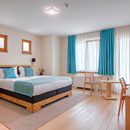 Hotel Aziza Сараєво Екстер'єр фото