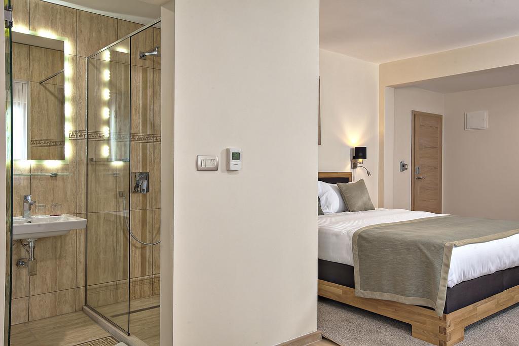 Hotel Aziza Сараєво Екстер'єр фото