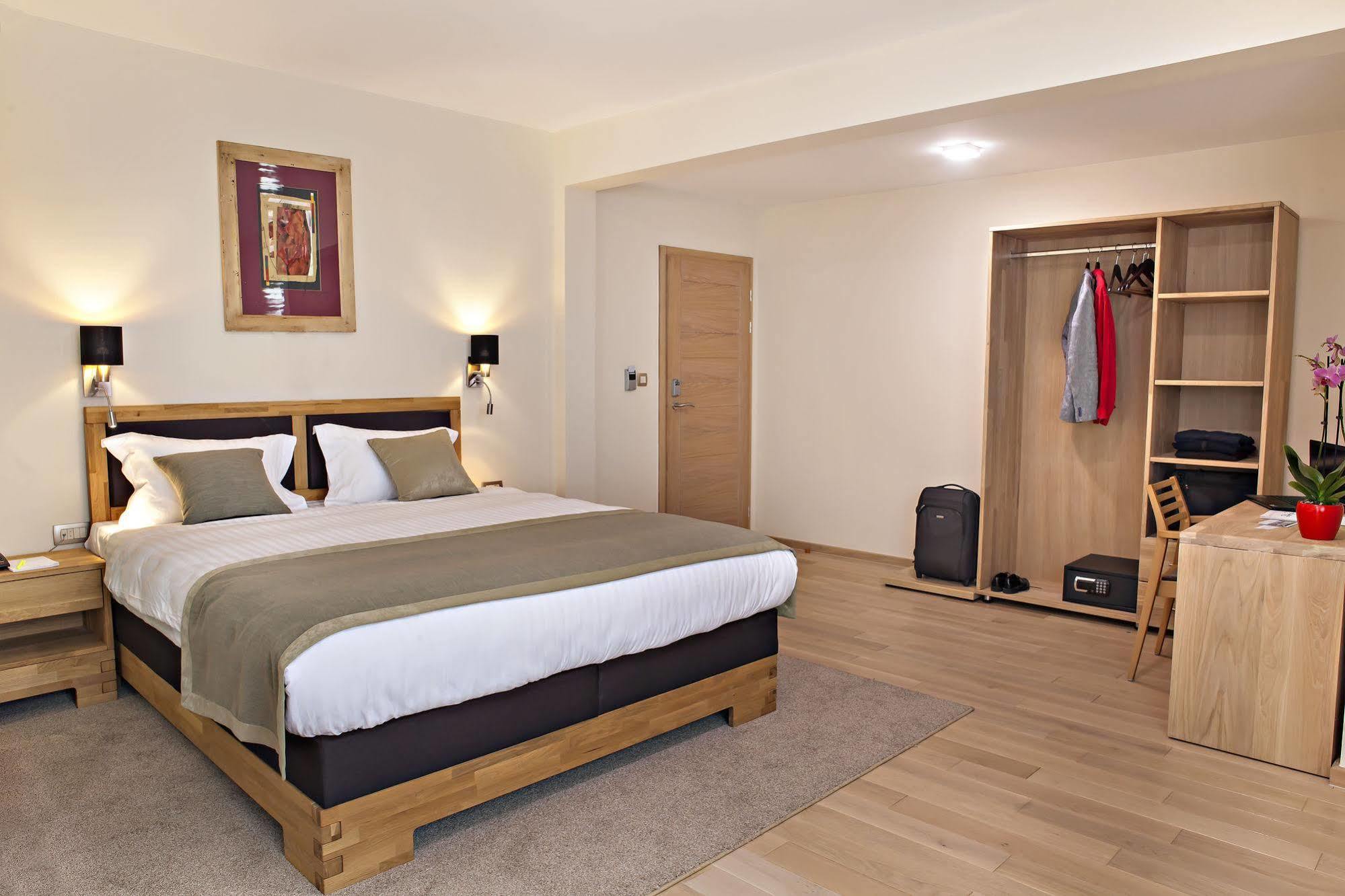 Hotel Aziza Сараєво Екстер'єр фото